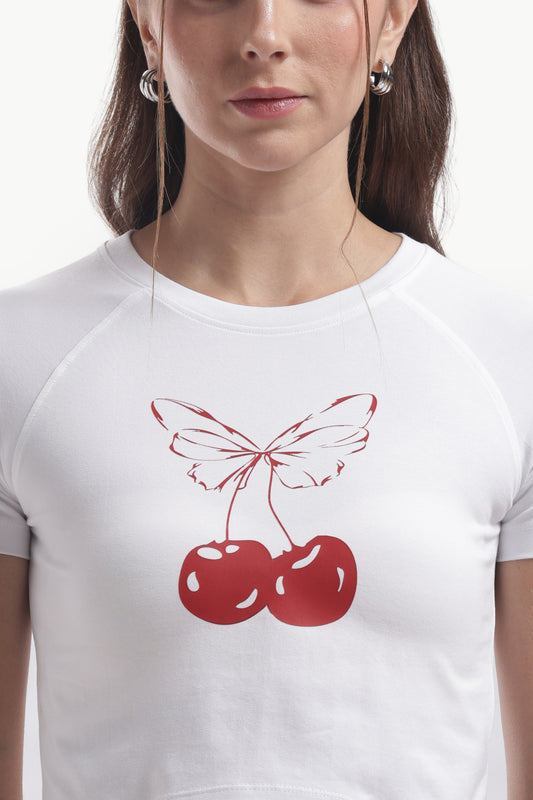 CHERRY FLYING WHITE BABY TEE REGLAN